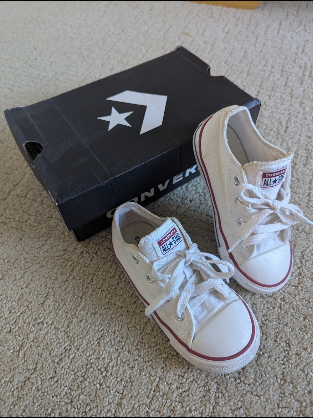 Converse Chuck Taylor All Star Low Top Ox Sneaker Shoes Baby Toddler 9 White